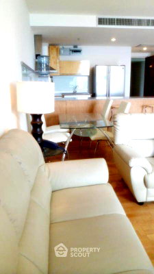 Condos for rent : 1-BR Condo at Urbana Sathorn Condominium near BTS Sala Daeng (ID 510354)