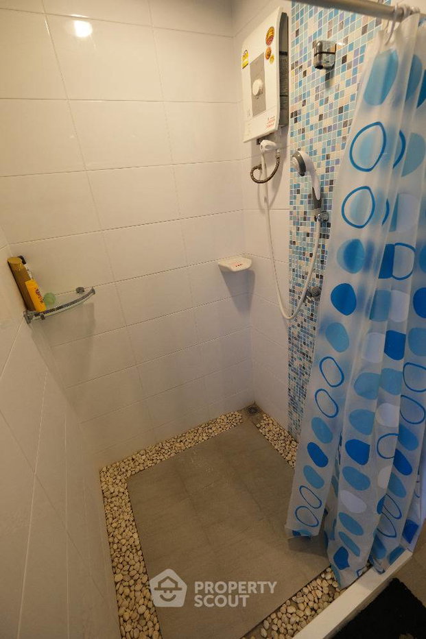picture 1-BR Condo, The Sea Condominium 1, Sam Roi Yot (4th-Floor) (ID 1609689) - 10/18