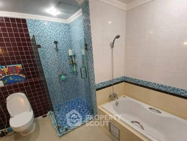 picture 2-BR Condo at Citi Smart Sukhumvit 18 near BTS Asok (ID 2841108) - 3/6