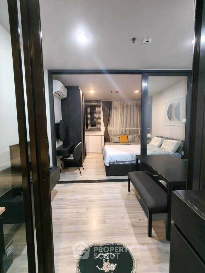 picture 1-BR Condo at XT Huaikhwang near MRT Huai Khwang (ID 2372226) - 10/11