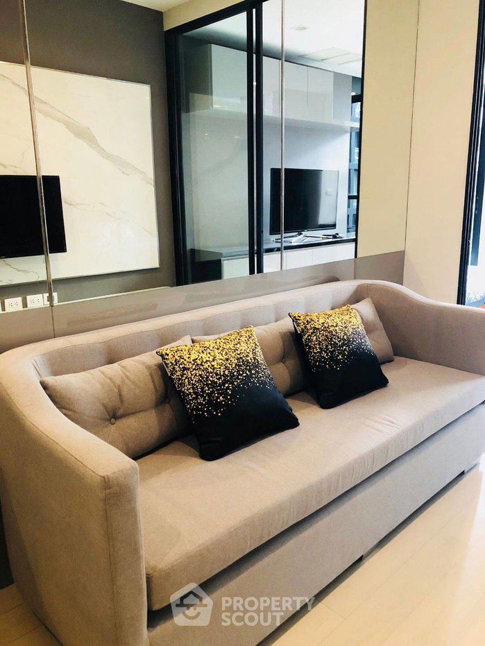 picture 1-BR Condo at Noble Ploenchit near BTS Phloen Chit (ID 2714889) - 8/13