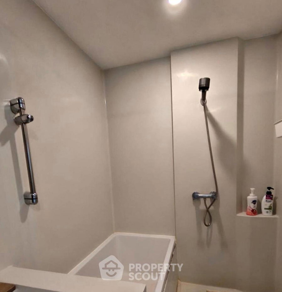 รูป คอนโด 2-ห้องนอน ที่ บลอสซั่ม คอนโด สาทร-เจริญราษฎร์ ใกล้ BTS สุรศักดิ์ (ID 2881411) - รูปที่ 4/4