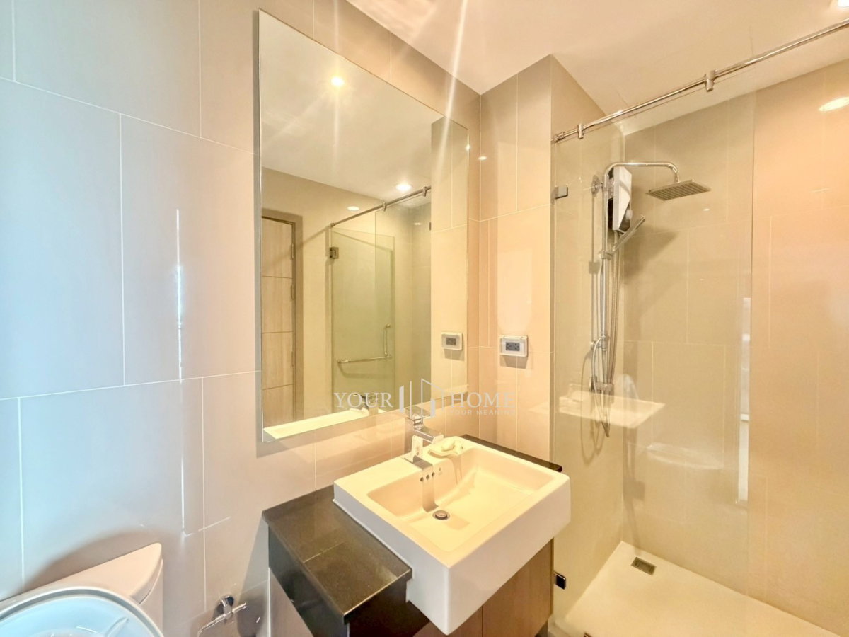 picture The Symphony Condo on private beach: 1 bed, area 40 sq m, ready to move in - 16/18
