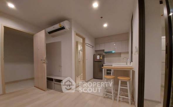 picture 2-BR Condo at Life One Wireless near BTS Phloen Chit (ID 2679345) - 1/4