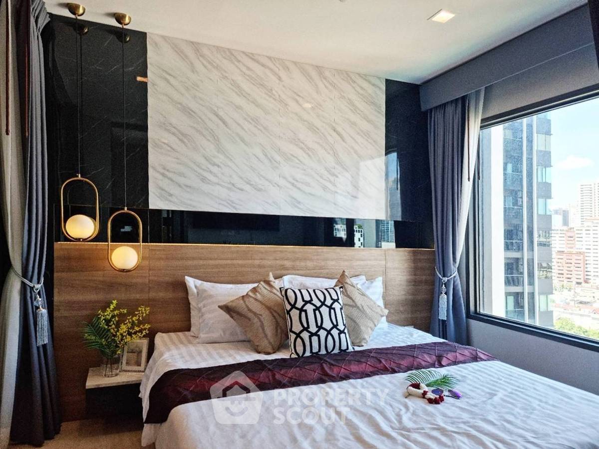 picture 1-BR Condo at Life One Wireless near BTS Phloen Chit (ID 2740742) - 4/12