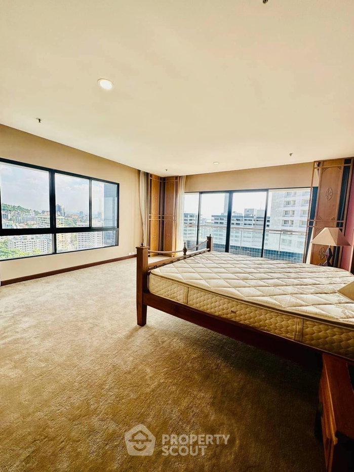 picture 2-BR Condo At Baan Haad Uthong, 21st-Floor 245 Sqm (Phratamnak) (ID 2068951) - 6/20