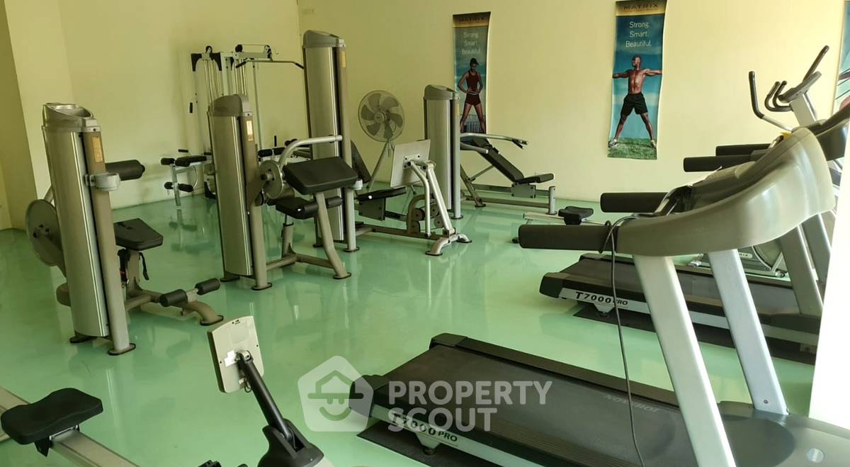 รูป คอนโด 1 ห้องนอน ที่ Emerald Palace Condominium พัทยาเหนือ (ID 2395256) - รูปที่ 7/8