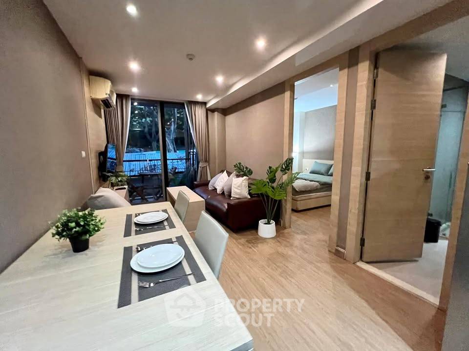 รูป ใกล้ BTS ช่องนนทรี 200 เมตร | คอนโด 1 ห้องนอน Klass Silom (ID 2097547) - รูปที่ 4/19