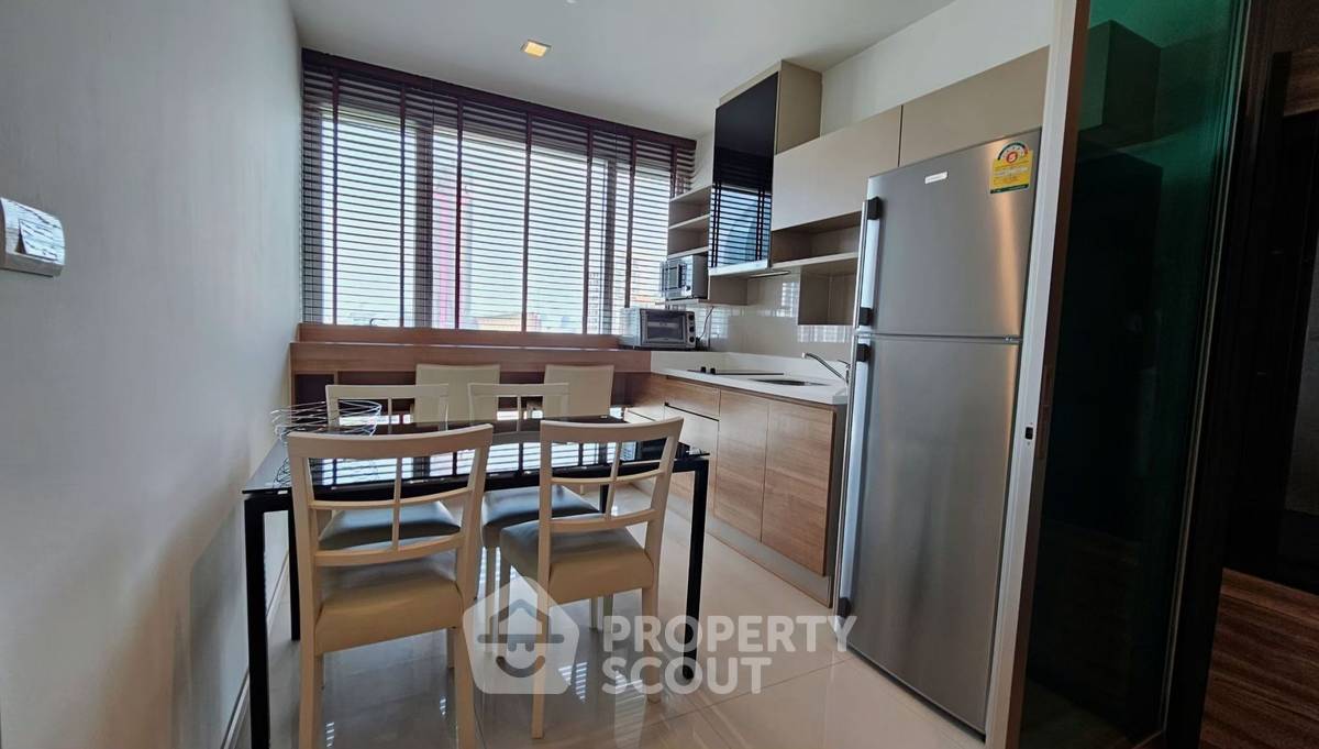 รูป คอนโด 1 ห้องนอน 45 ตร.ม. ชั้น 12 RHYTHM Phahon-Ari ใกล้ BTS สะพานควาย (ID 2055319) - รูปที่ 3/5