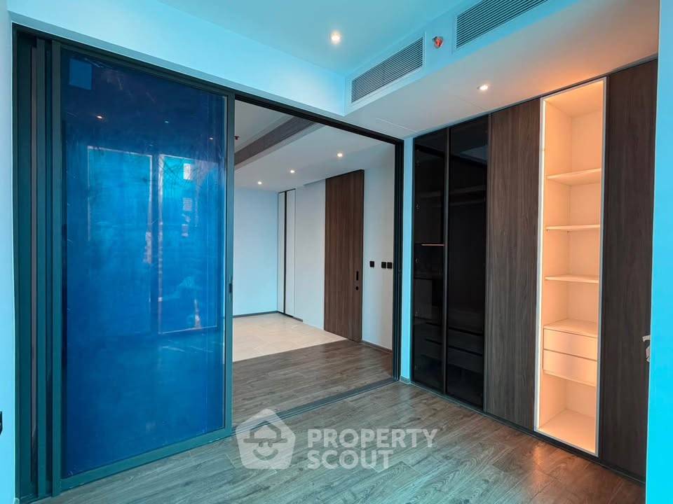 รูป คอนโด 1 ห้องนอน 34 ตร.ม. ขาย ROMM CONVENT ใกล้ BTS ศาลาแดง 400 ม. (ID 2960314) - รูปที่ 4/15