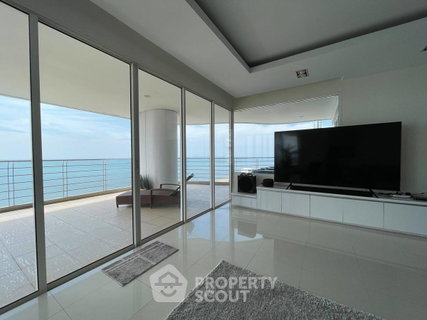 รูปภาพ 3-BR Condo at La Royale Beach Condo close to Pattaya (ID 1879662)