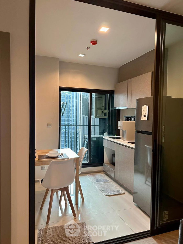 picture 1-BR Condo at Life Asoke - Rama 9 near MRT Phra Ram 9 (ID 2549003) - 6/18