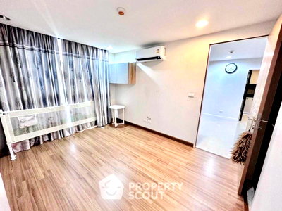 ขายคอนโด : คอนโด 1-ห้องนอน ที่ ซีนิธ เพลส สุขุมวิท 42 คอนโดมิเนียม ใกล้ BTS เอกมัย (ID 2461117)