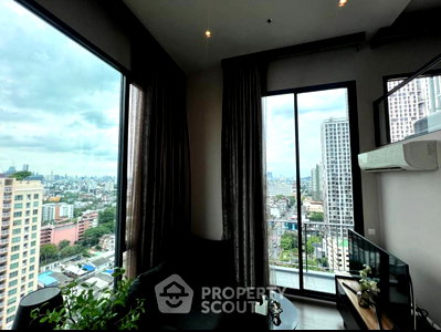 Condos for sale : 16th-Floor 1-BR The Reserve Phahol-Pradipat Near BTS Saphan Khwai (ID 2436849)