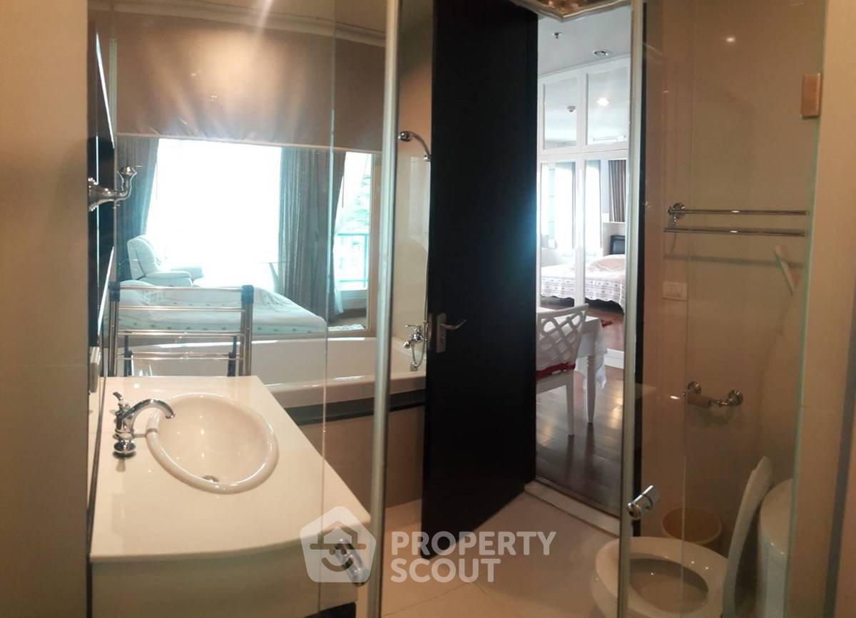 picture Studio Condo at The Address Chidlom near BTS Chit Lom (ID 2874367) - 5/6