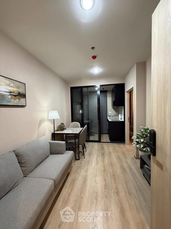 picture 1-BR Condo at Nue District R9 near MRT Phra Ram 9 (ID 2535644) - 1/10