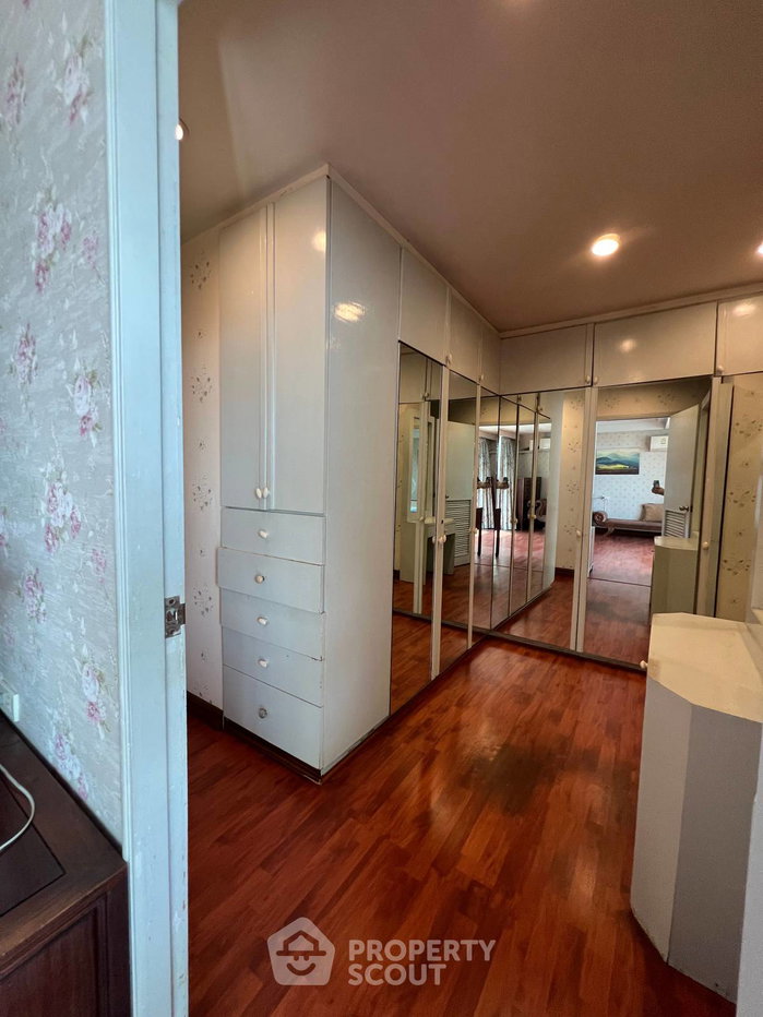 รูป คอนโด 4-ห้องนอน ที่ โอเรียลเต็ล ทาวเวอร์ คอนโดมิเนียม ใกล้ BTS เอกมัย (ID 2801443) - รูปที่ 16/30