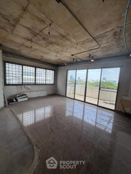 คอนโด 2 ห้องนอน 119 ตร.ม. Green Peace Mansion ใกล้ MRT กำแพงเพชร (ID 2138928)