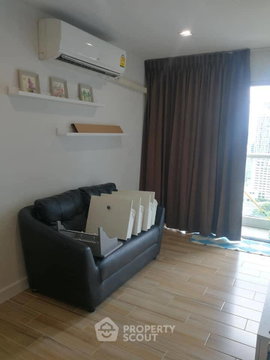1-BR Condo At Silom Suite Condominium, 60m to BTS Saint Louis (ID 435611)