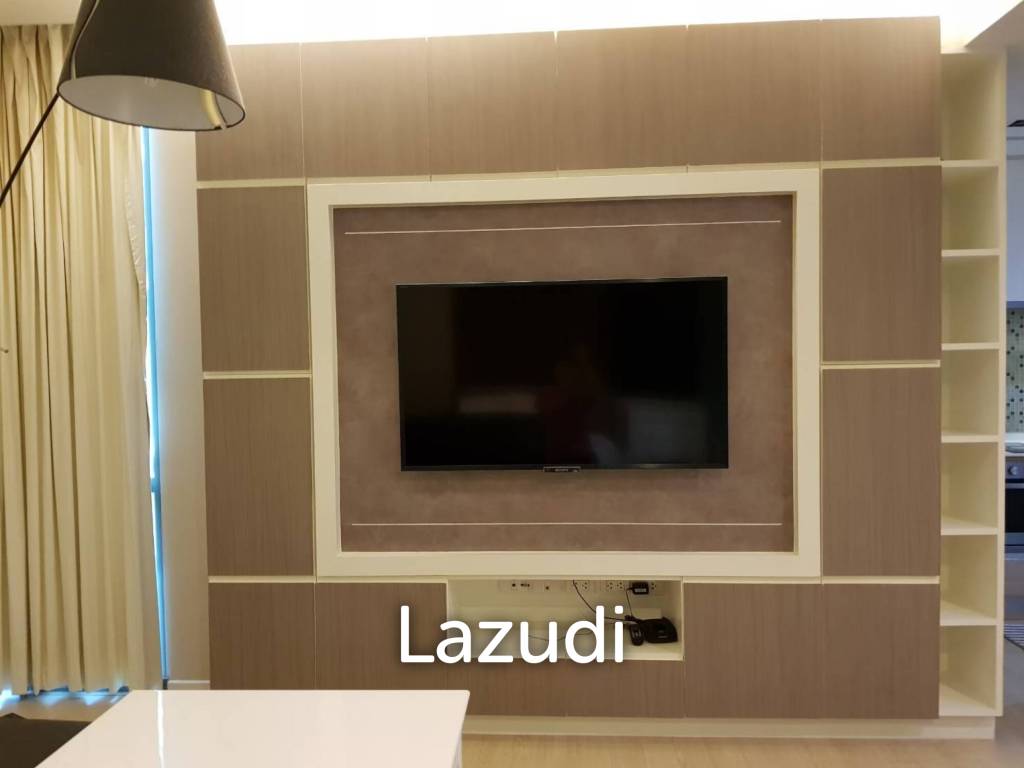 รูป 52 sqm 1 Bedroom Condo on 21st Floor at The Room Sukhumvit 21 Bangkok - รูปที่ 9/16
