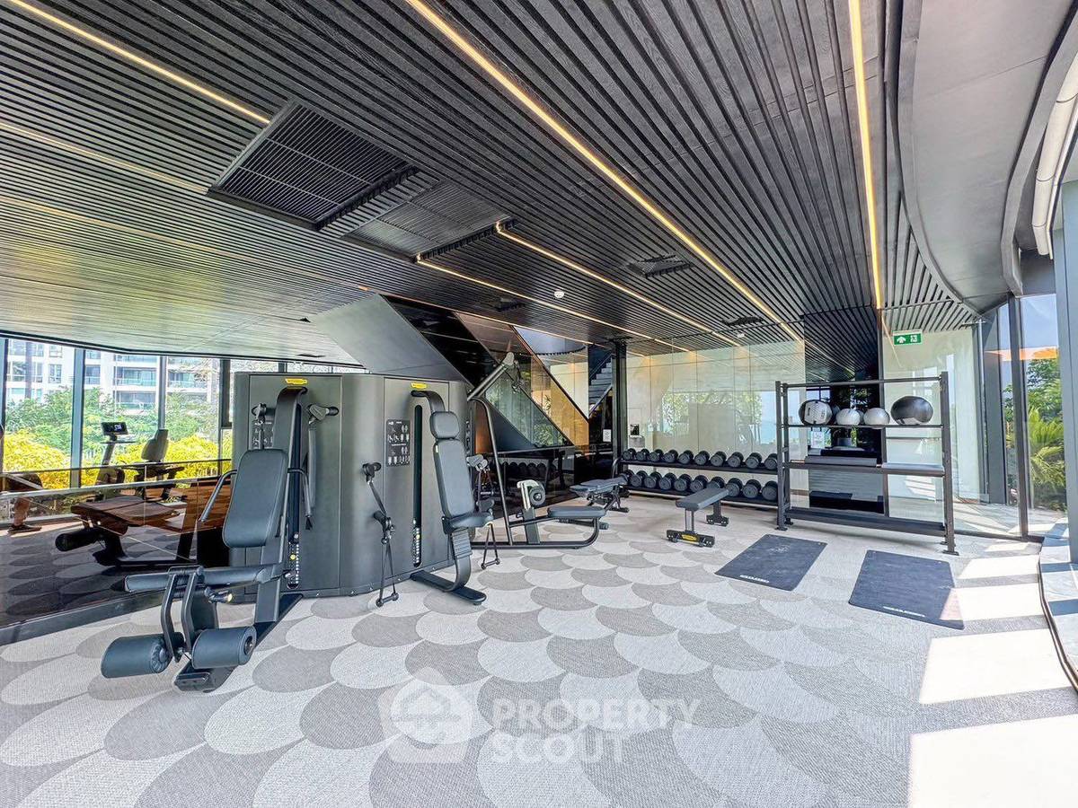 รูป คอนโด 1 ห้องนอน ชั้น 42 ที่ AROM WONGAMAT ใกล้ Sanctuary Of Truth (ID 2202106) - รูปที่ 27/33