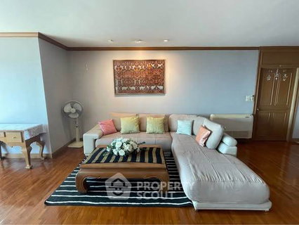 รูปภาพ Well-Priced 3-BR Condo, Sathorn Gardens, 34th-Floor Near MRT Silom (ID 2847758)