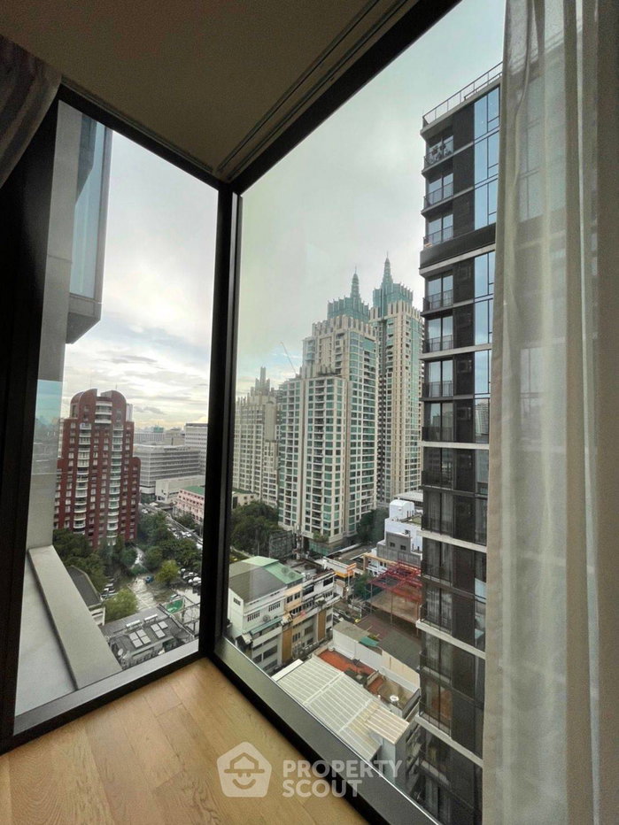 picture 2-BR Condo at 28 Chidlom near BTS Chit Lom (ID 1450084) - 7/16