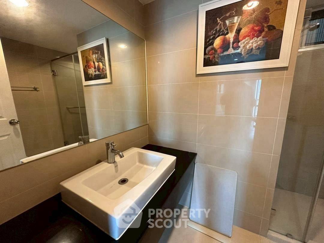 picture 2-BR Condo at Belle Grand Rama 9 near MRT Phra Ram 9 (ID 2328735) - 10/17