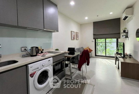 1-BR Condo at Rhythm Sukhumvit 36-38 near BTS Thong Lor (ID 2729479)