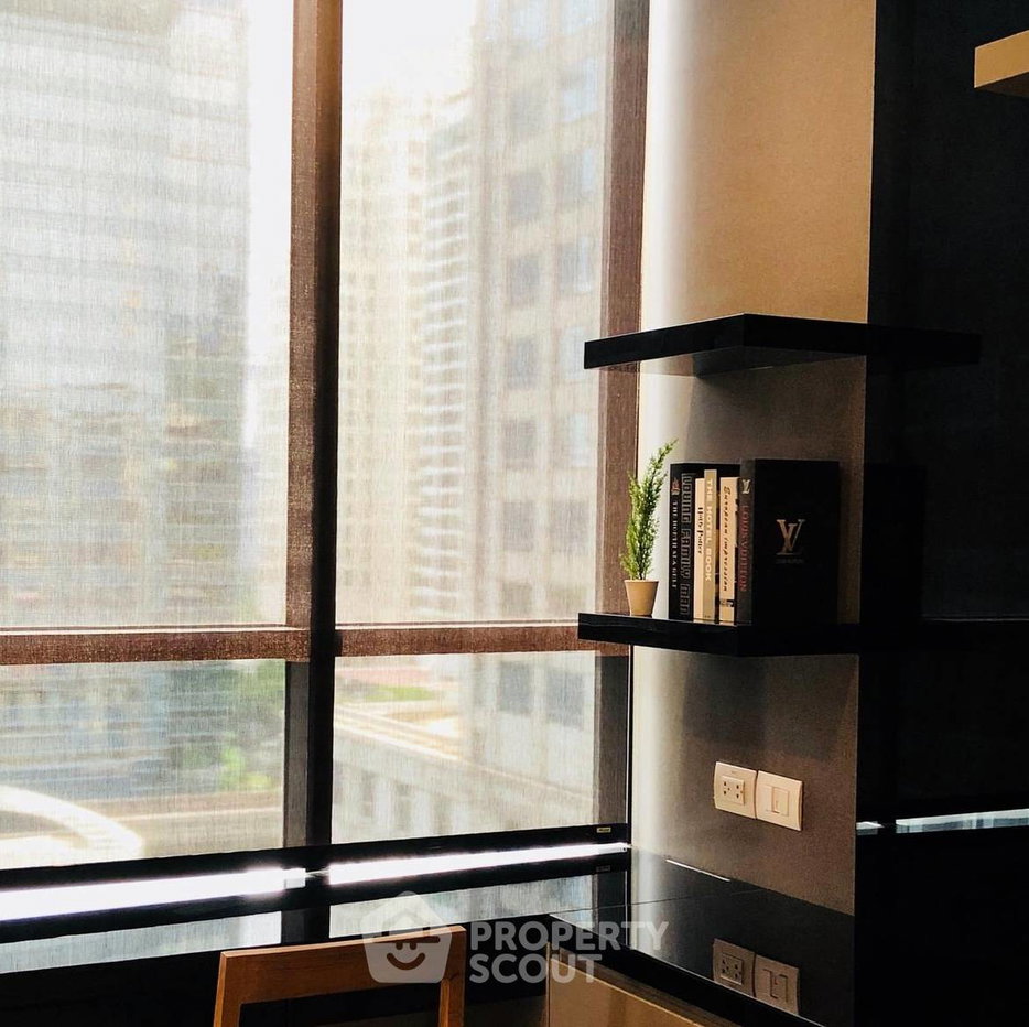 picture 1-BR Condo at Noble Ploenchit near BTS Phloen Chit (ID 2713040) - 8/13