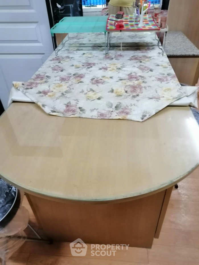 รูป ใกล้ BTS ช่องนนทรี 300 เมตร | ขายคอนโด 1 ห้องนอน Pipat Place Condominium (ID 724995) - รูปที่ 12/16