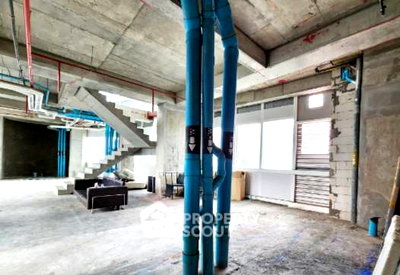 Condos for sale Rama 3 Road : 4-BR Condo at Millennium Residence @ Sukhumvit Condominium near BTS Asok (ID 1581342)