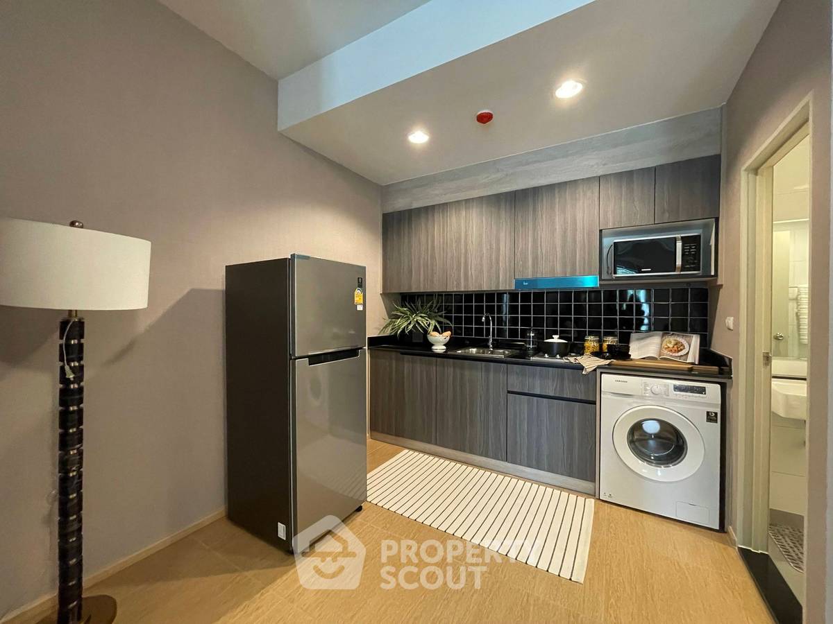 รูป คอนโด 1-ห้องนอน ที่ ยูนิโอ สุขุมวิท 72 ใกล้ BTS แบริ่ง (ID 2957964) - รูปที่ 3/9