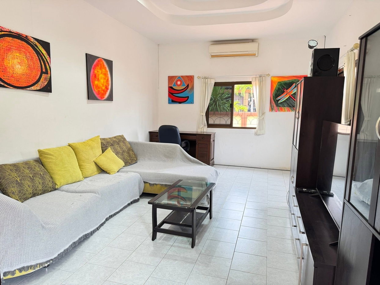 picture Single House for Rent Huai Yai Pattaya Pet Friendly - 3/8