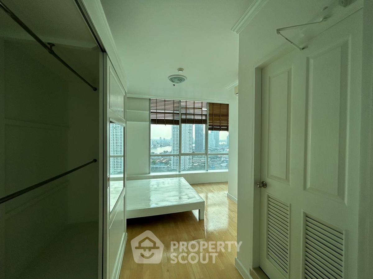 รูป คอนโด 2 ห้องนอน โครงการ บ้าน สาทร เชา พรยา ชั้นสูง 20 ใกล้ BTS กรุงธนบุรี (ID 992819) - รูปที่ 3/14