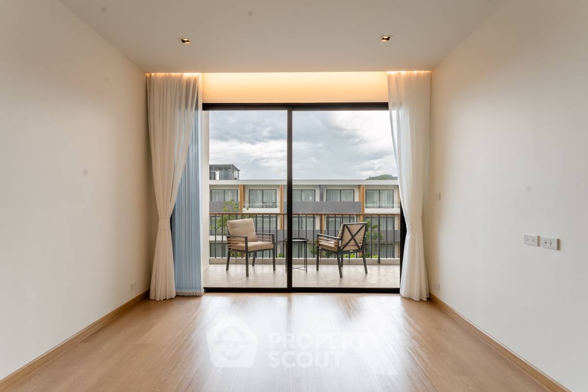 รูป คอนโด 2 ห้องนอน ให้เช่า Sunshine Prestige Condominium ใกล้ The Venezia (ID 2349977) - รูปที่ 8/14