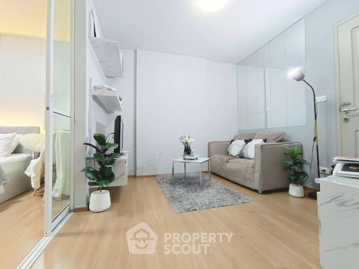 picture 1-BR Condo at D Condo Ramkhamhaeng near ARL Ramkhamhaeng (ID 2060797) - 5/7