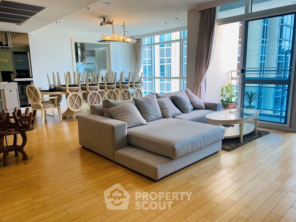 picture 3-BR Condo at Athenee Residence near BTS Phloen Chit (ID 2873779) - 1/12