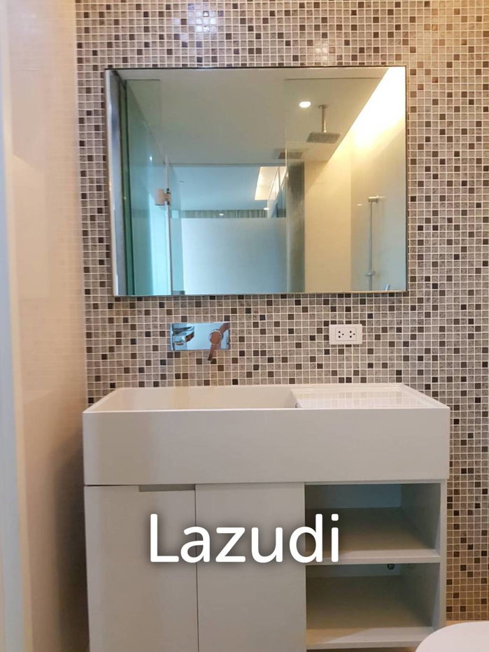 รูป 52 sqm 1 Bedroom Condo on 21st Floor at The Room Sukhumvit 21 Bangkok - รูปที่ 12/16
