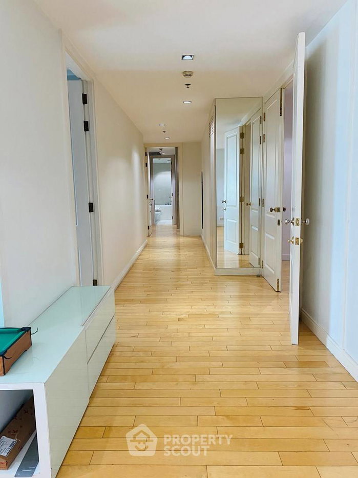picture 3-BR Condo at Athenee Residence near BTS Phloen Chit (ID 2873779) - 7/12