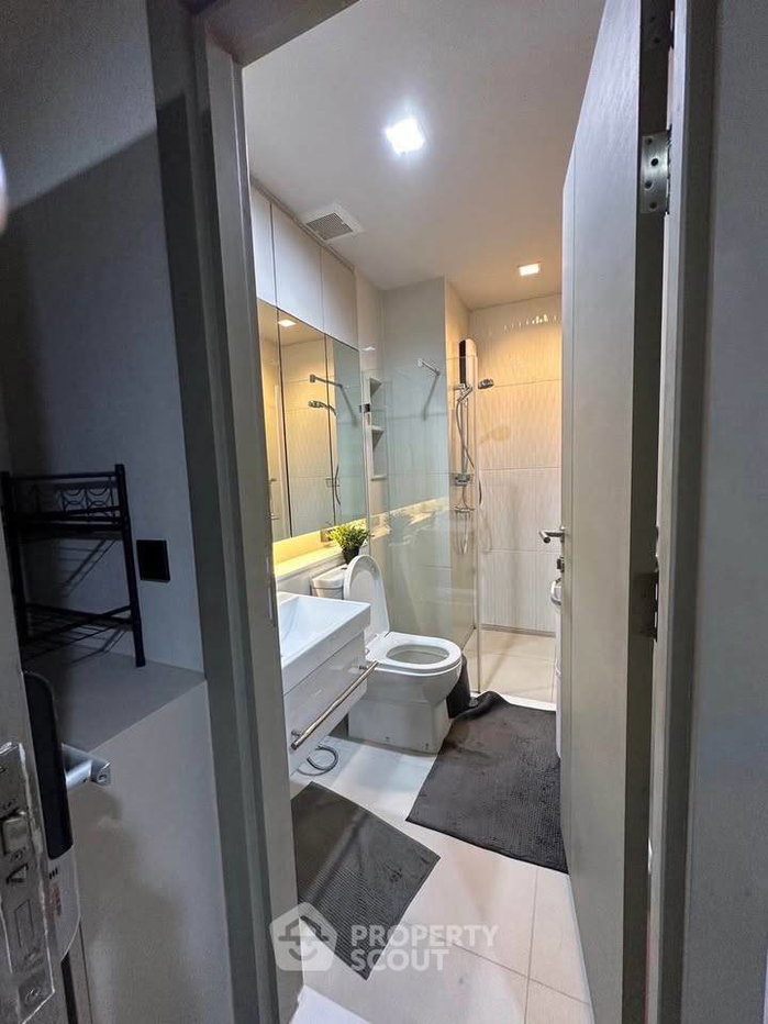 รูป คอนโด 1-ห้องนอน ที่ ไลฟ์ อโศก - พระราม 9 ใกล้ MRT พระราม 9 (ID 2657926) - รูปที่ 7/9