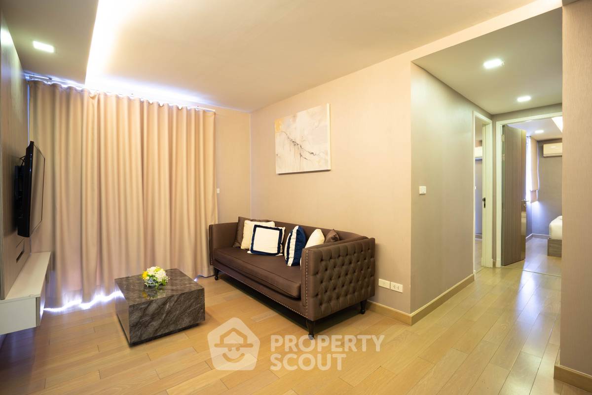 picture 1-BR Condo at Dazzle Sukhumvit 7 near BTS Nana (ID 1475130) - 3/13