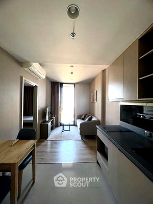 Condos for rent : 1-BR Condo at Oka Haus Sukhumvit 36 near BTS Thong Lor (ID 2817348)