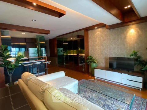 คอนโด 1-ห้องนอน ที่ สาธร การ์เด้นส์ ใกล้ MRT สีลม (ID 2487613)