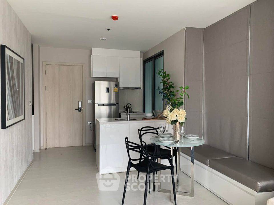 รูป คอนโด 1-ห้องนอน ที่ ริทึ่ม สุขุมวิท42 ใกล้ BTS เอกมัย (ID 2812275) - รูปที่ 3/7