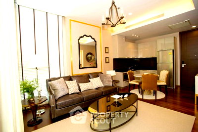 Condos for rent : High-Floor 1-BR 55 Sqm Quattro By Sansiri near BTS Thong Lor (ID 2491077)