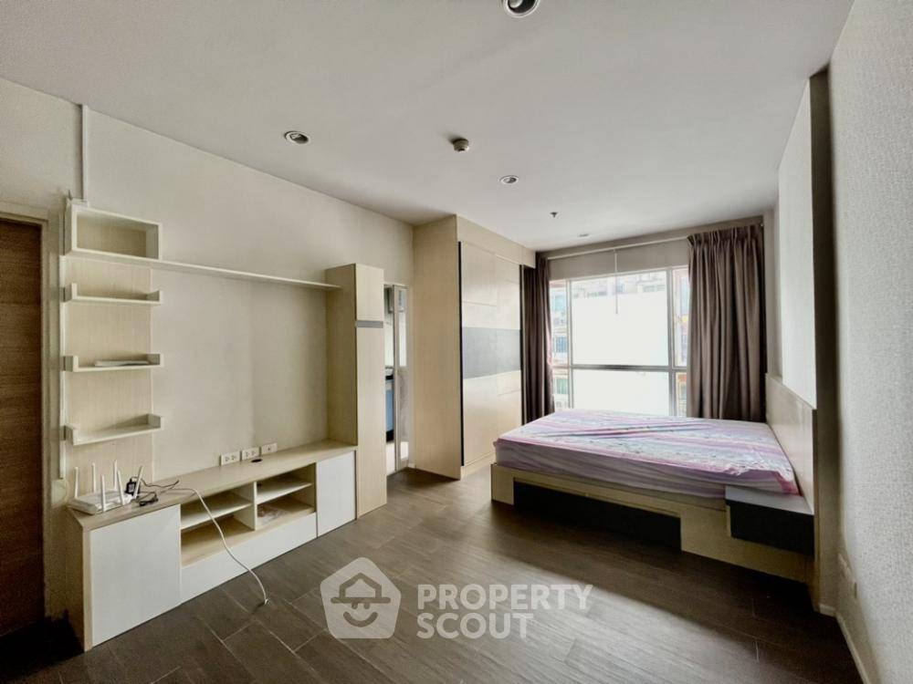 รูป คอนโด 1 ห้องนอน 30 ตร.ม. Hive Taksin ใกล้ BTS วงเวียนใหญ่ 100 ม. (ID 889365) - รูปที่ 3/7