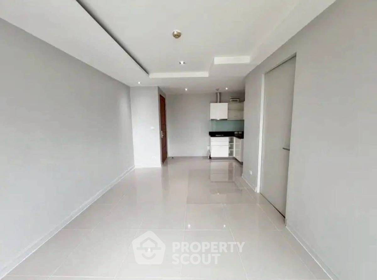 รูป คอนโด 1-ห้องนอน ที่ เบเวอรี่ 33 ใกล้ BTS พร้อมพงษ์ (ID 2337689) - รูปที่ 4/13