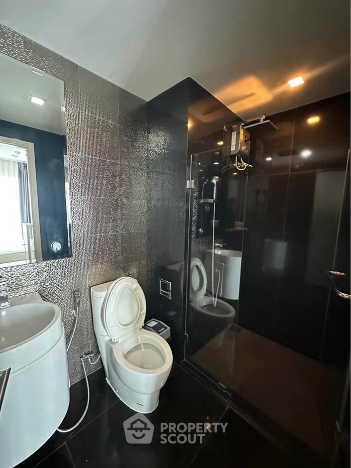 รูป คอนโด 1-ห้องนอน ที่ ริทึ่ม สุขุมวิท 36-38 ใกล้ BTS ทองหล่อ (ID 2939690) - รูปที่ 7/8