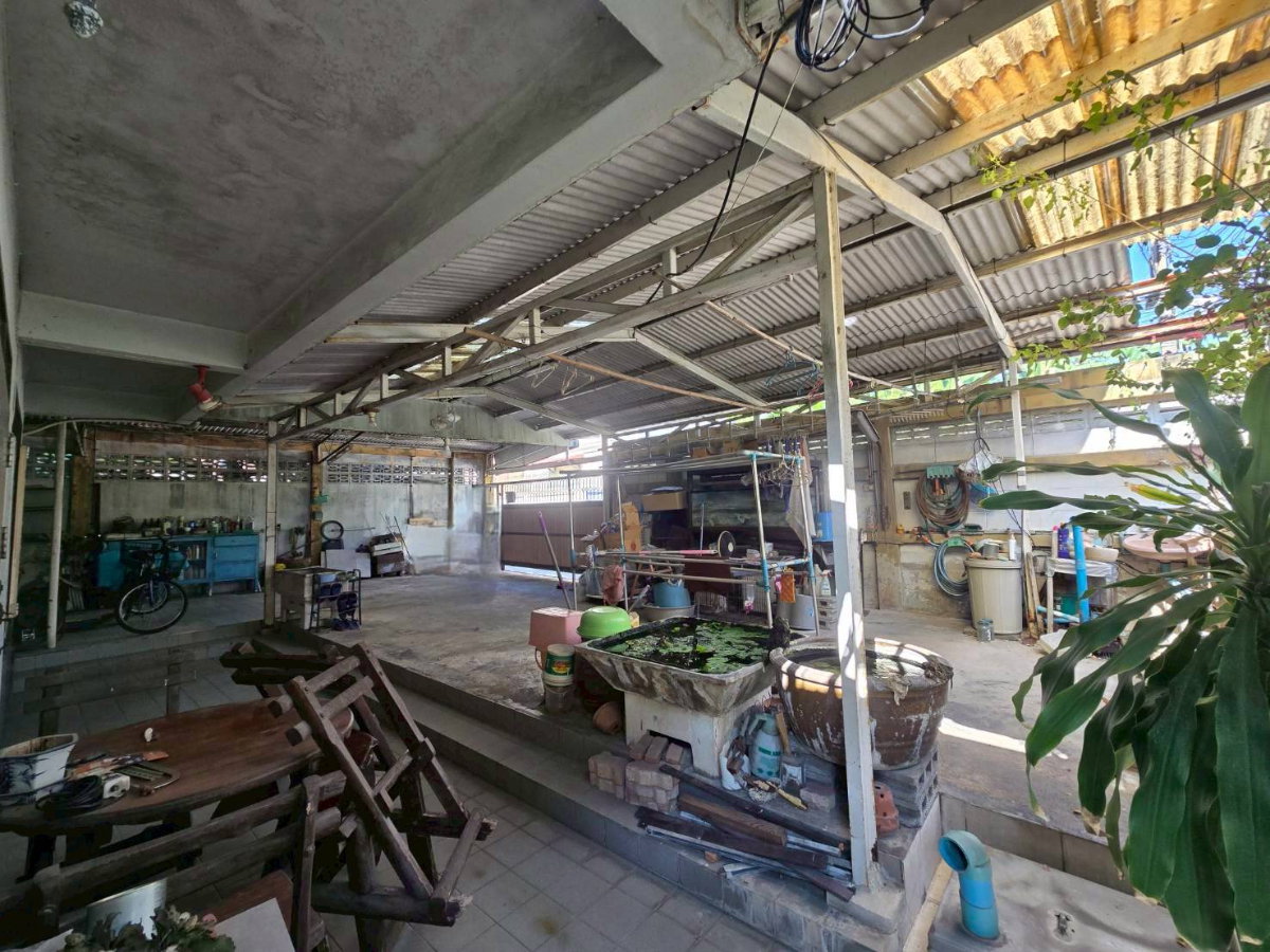 รูป ขายที่ดินแปลงสวย พร้อมบ้าน 2 ชั้น สุขุมวิท 65 ซ.ชัยพฤกษ์แยก10 ใกล้ BTS เอกมัย (N.2023) - รูปที่ 5/8